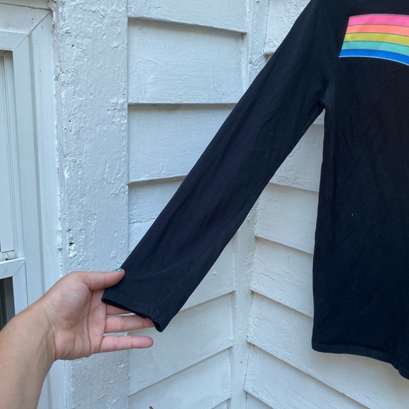 🏷️ Cat & Jack Black Long Sleeve Tee with Sparkly Rainbow Graphic 🌈🦄🌦️ - Picture 3 of 9